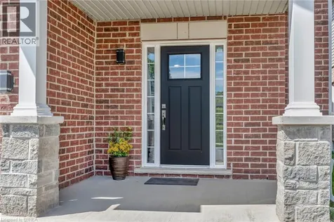 16 Cumberland Street Brantford ON N3S 7J6