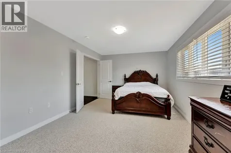 16 Cumberland Street Brantford ON N3S 7J6