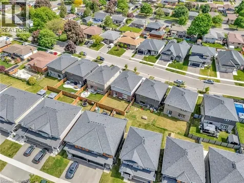 16 Cumberland Street Brantford ON N3S 7J6
