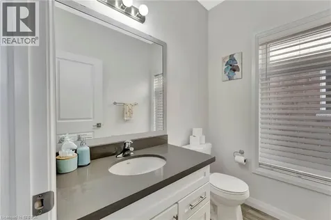 16 Cumberland Street Brantford ON N3S 7J6