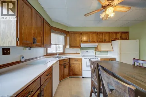 37 Frank Street Brantford ON N3T 5E1