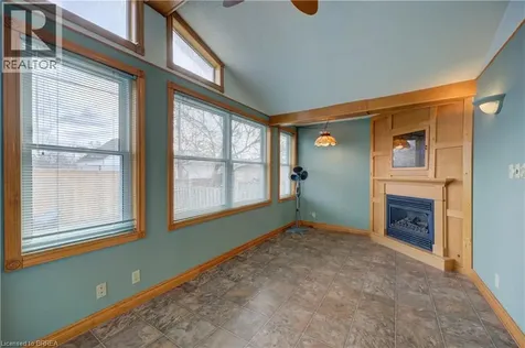 37 Frank Street Brantford ON N3T 5E1