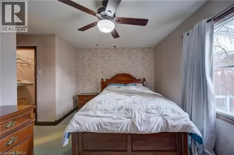 37 Frank Street Brantford ON N3T 5E1