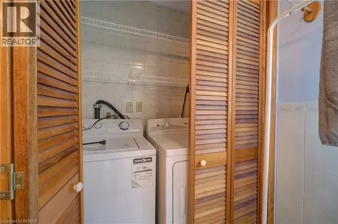 37 Frank Street Brantford ON N3T 5E1