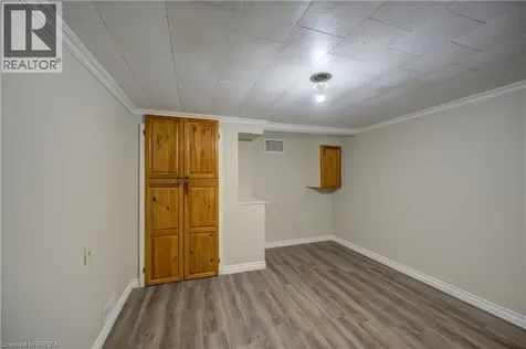 37 Frank Street Brantford ON N3T 5E1