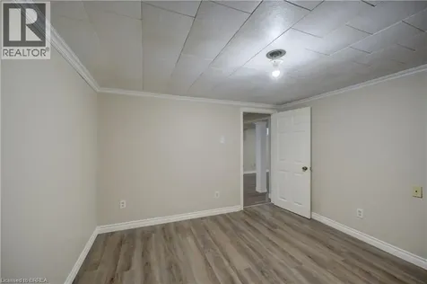 37 Frank Street Brantford ON N3T 5E1