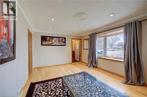 37 Frank Street Brantford ON N3T 5E1