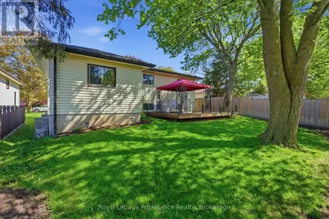 629 Mackechnie Crescent Cobourg ON K9A 4Y1
