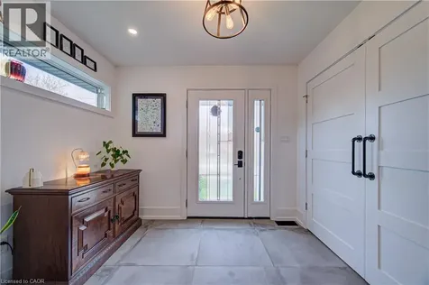 1486 Augustine Drive Burlington ON L7P 2N2