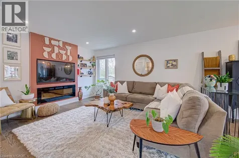 1486 Augustine Drive Burlington ON L7P 2N2