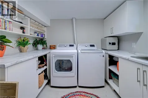 1486 Augustine Drive Burlington ON L7P 2N2