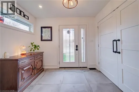 1486 Augustine Drive Burlington ON L7P 2N2