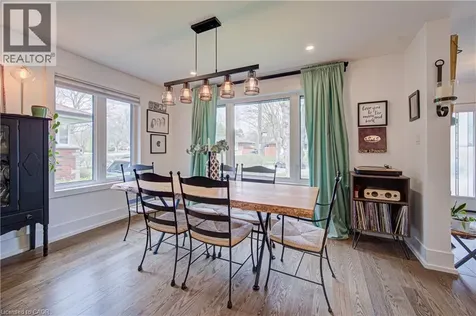 1486 Augustine Drive Burlington ON L7P 2N2