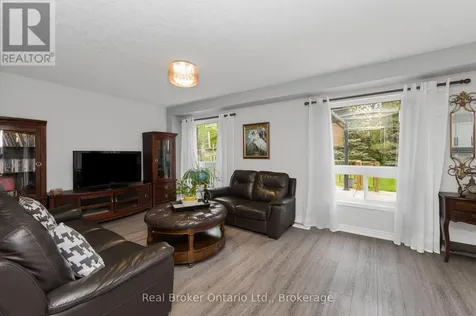 176 Osborn Avenue Brantford ON N3T 6S7