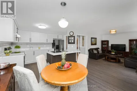 176 Osborn Avenue Brantford ON N3T 6S7