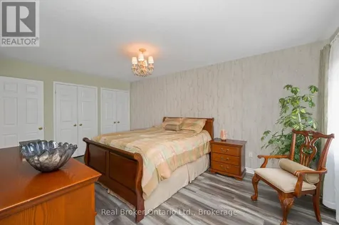 176 Osborn Avenue Brantford ON N3T 6S7