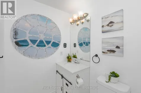 176 Osborn Avenue Brantford ON N3T 6S7
