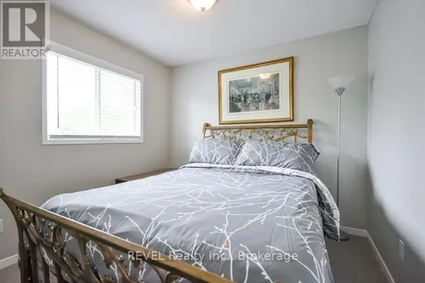 179 Luckport Crescent Midland ON L4R 4Y1