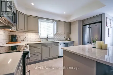 179 Luckport Crescent Midland ON L4R 4Y1