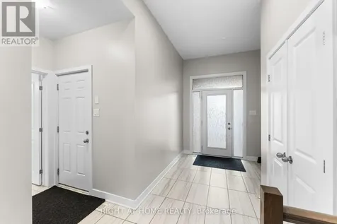 35 Plank Street Ottawa ON K2V 0M4