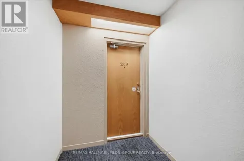 316 Savard Avenue Ottawa ON K1L 7S2