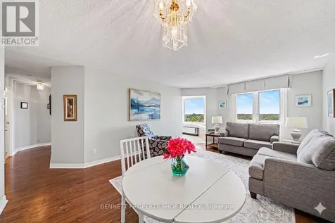 1025 Grenon Avenue Ottawa ON K2B 8S5