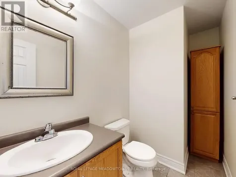 4958 Wellington Road 125 Erin ON L7J 2L9