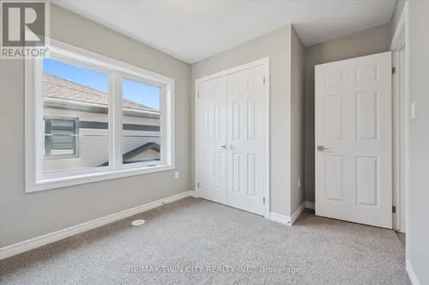 20 Lomond Lane Kitchener ON N2R 0R4