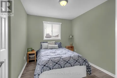13 Morgan Drive Haldimand ON N3W 1H6