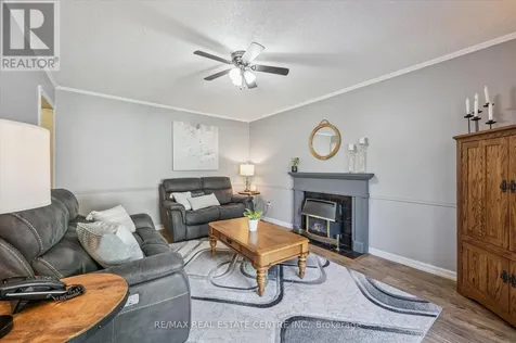 40 Beasley Crescent Cambridge ON N1T 1K1