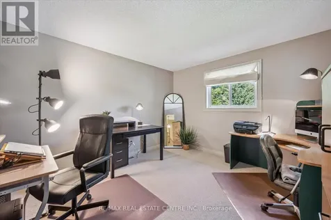 40 Beasley Crescent Cambridge ON N1T 1K1