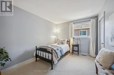40 Beasley Crescent Cambridge ON N1T 1K1