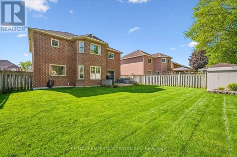 40 Beasley Crescent Cambridge ON N1T 1K1