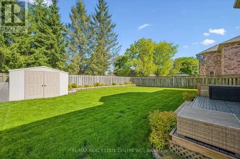 40 Beasley Crescent Cambridge ON N1T 1K1