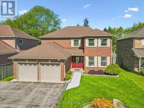 40 Beasley Crescent Cambridge ON N1T 1K1