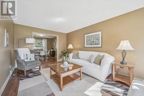 40 Beasley Crescent Cambridge ON N1T 1K1