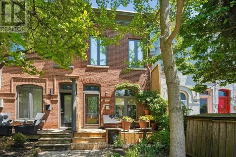257 Booth Avenue Toronto (south Riverdale) ON M4M 2M7