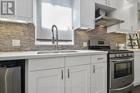 257 Booth Avenue Toronto (south Riverdale) ON M4M 2M7