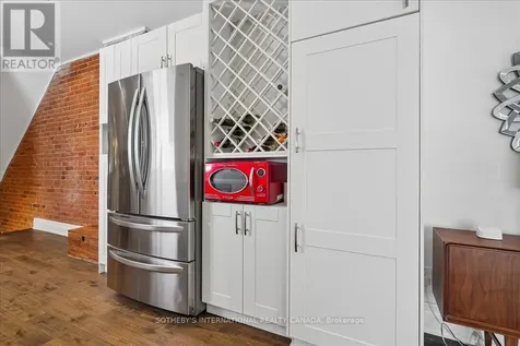 257 Booth Avenue Toronto (south Riverdale) ON M4M 2M7