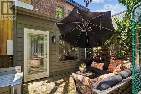 257 Booth Avenue Toronto (south Riverdale) ON M4M 2M7