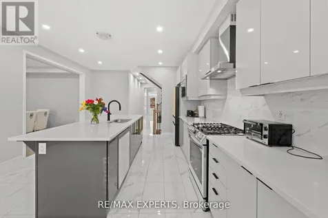 1437 Kerrydale Avenue Pickering ON L1X 0M9