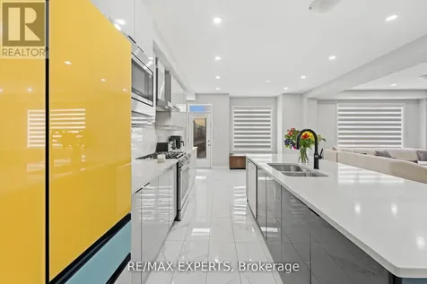 1437 Kerrydale Avenue Pickering ON L1X 0M9