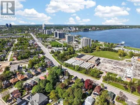 202 Bradford Street Barrie (lakeshore) ON L4N 3B6