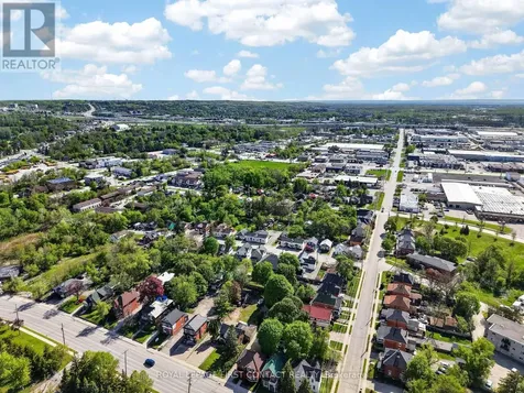 202 Bradford Street Barrie (lakeshore) ON L4N 3B6