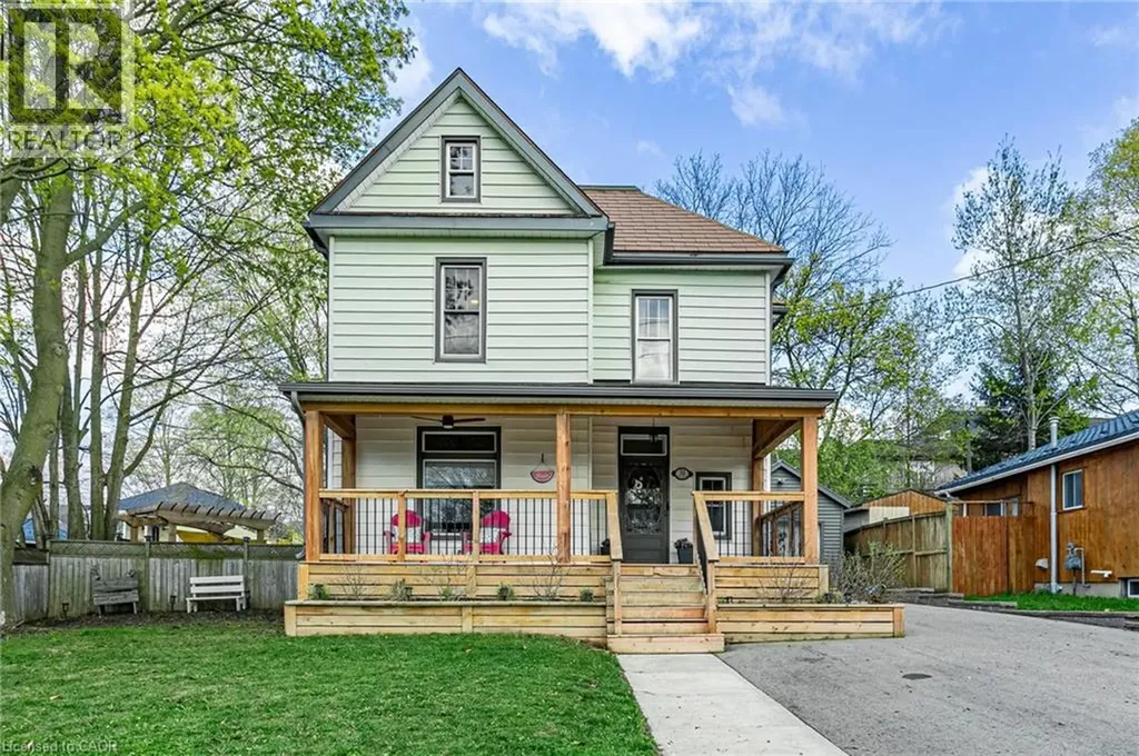 31 Ann Street Ingersoll ON N5C 2E9