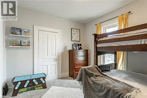 31 Ann Street Ingersoll ON N5C 2E9