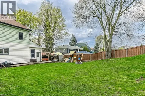 31 Ann Street Ingersoll ON N5C 2E9
