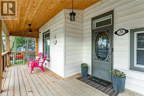31 Ann Street Ingersoll ON N5C 2E9