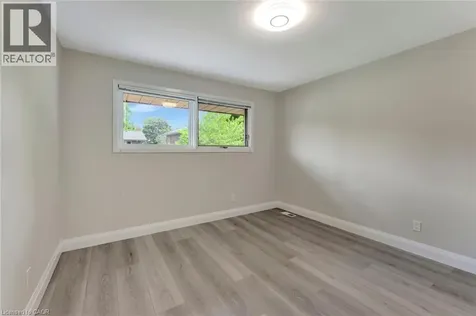 6 Ruskview Road Kitchener ON N2M 4S2