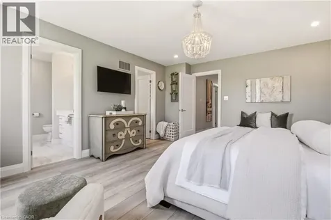 57 Riverwalk Drive Waterdown ON L8B 1X3